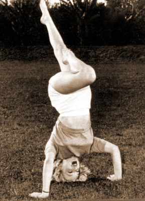 photo 3 in Marilyn gallery [id52813] -0001-11-30 00:00:00